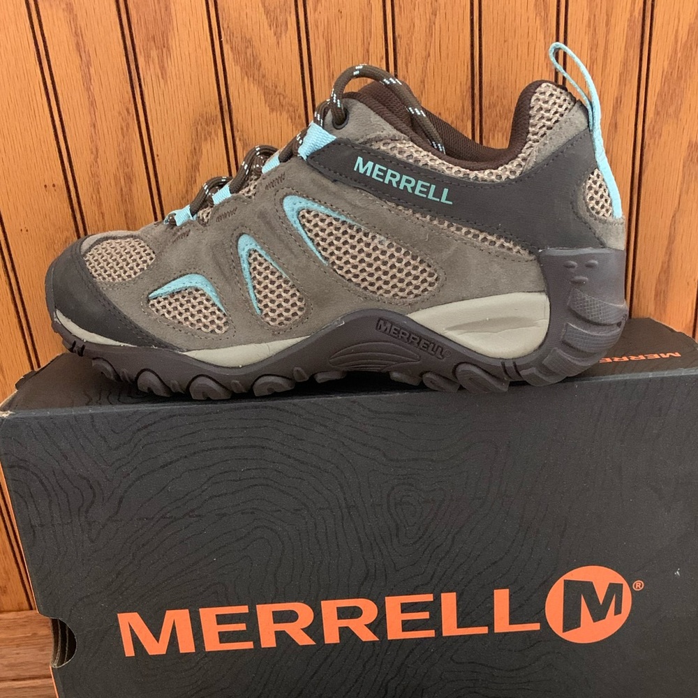 Merrell Yokota 2 size 7